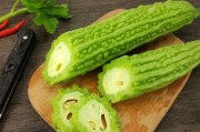 网上说吃瓜是什么意思,吃瓜背后的含义与趣味